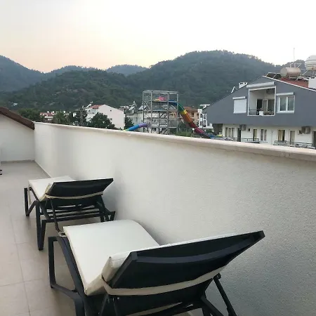 Zambak Daily Weekly Apartment